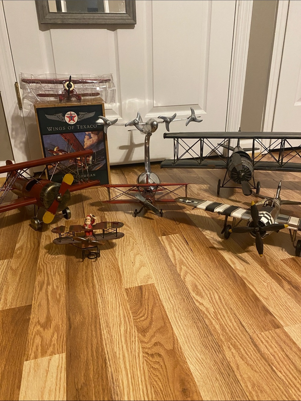 Vintage-Style Red & Silver, Black n white , metal /tin Toy Airplane Set